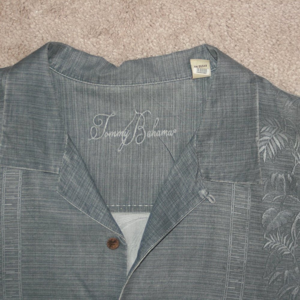 Tommy Bahama men shirt casual buttons down XL grey silk